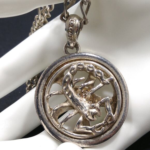 Vintage Zodiac Scorpio Pendant Necklace, Moving Scorpio, 1980s Vintage Jewelry - Picture 1 of 10